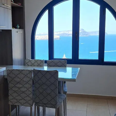 Apartment Caldera Heights